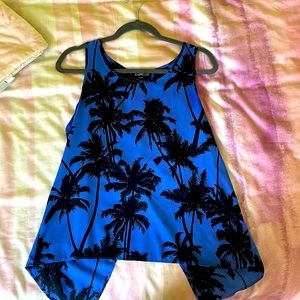Express black/blue flowy palm tree tank top.